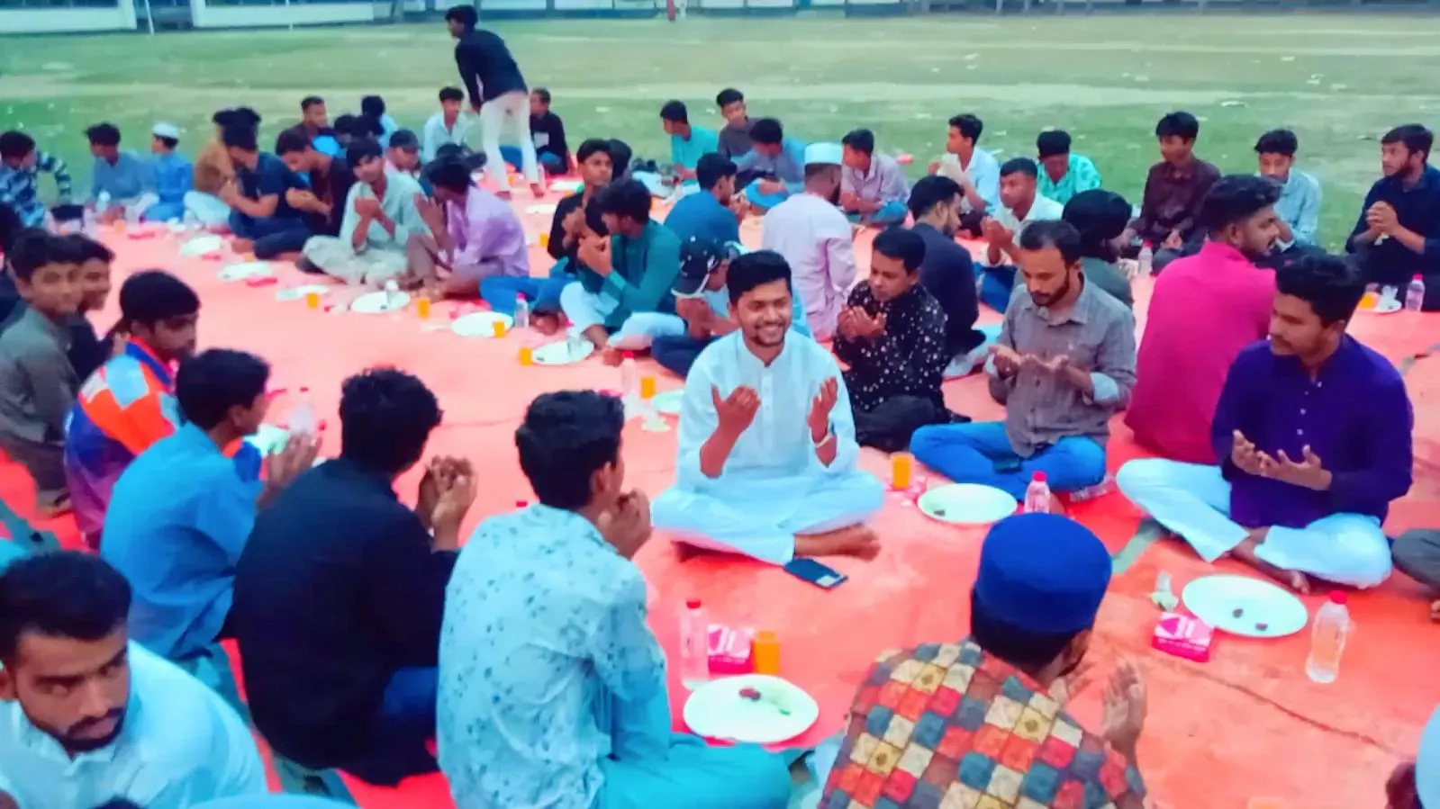 ভালুকায় উপজেলা ছাত্রদলের সাধারণ সম্পাদক প্রার্থী মাহিদ আল হাসান মৃদুলের আয়োজনে ইফতার ও দোয়া