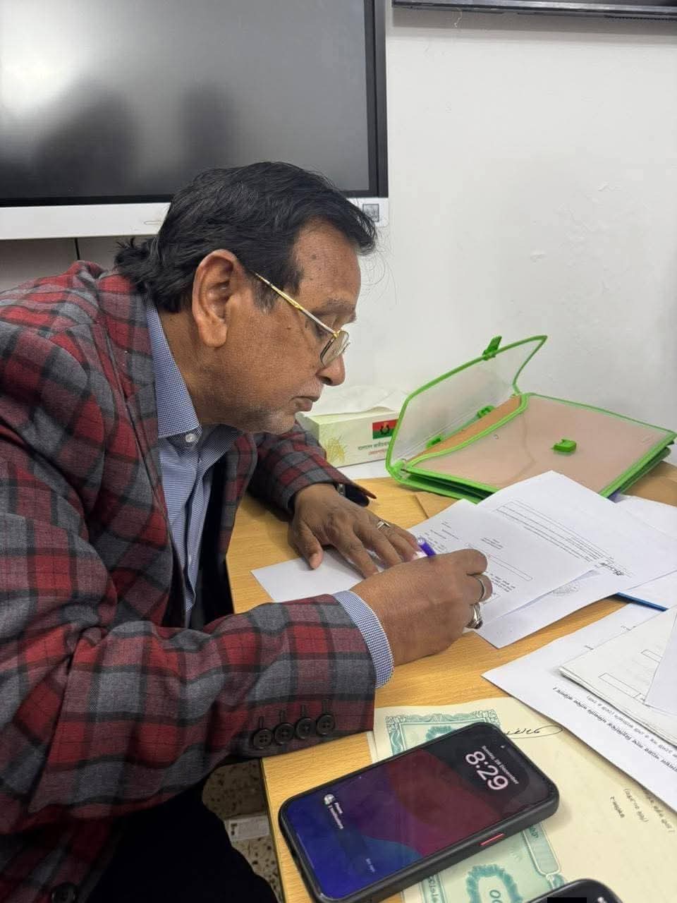 ঢাকা–১৭ আসনে নতুন সমীকরণ: তারেক রহমানের নির্বাচনী কৌশলে আবদুস সালামের নেতৃত্ব